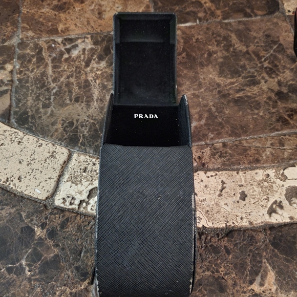 Prada SPR 03N DAN-6S1 Black White Red Sunglasses With Case - Picture 6 of 10